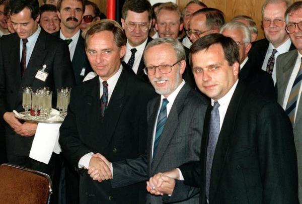 Germany Obit Schaeuble